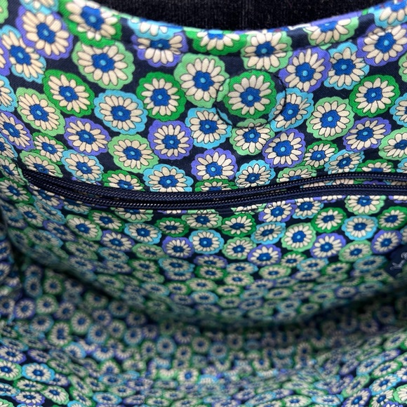 Vera Bradley Blue Rhapsody retired pattern - Picture 5 of 14
